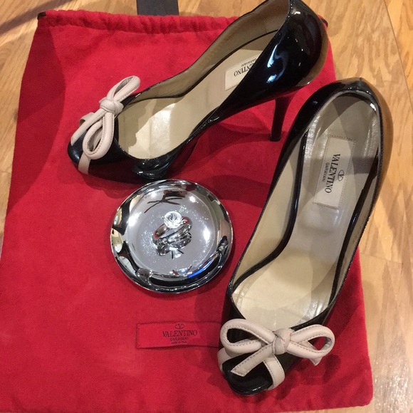 Valentino Garavani Shoes - Valentino Garavani Shoes Authentic